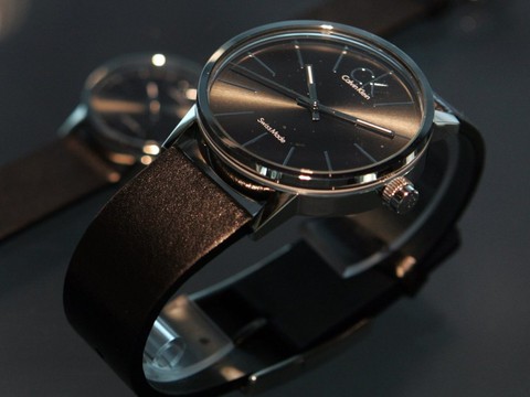 Swatch Group laisse expirer le contrat de licence avec Calvin Klein