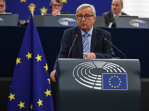 Juncker dit adieu à Strasbourg sans prononcer un mot d'anglais