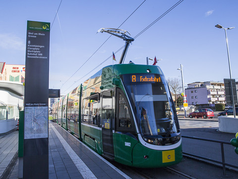 Une femme meurt happée par un tram bâlois à Weil-am-Rhein (D)