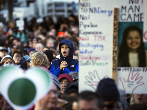 Milliers de personnes manifestent à Vancouver avec Greta Thunberg