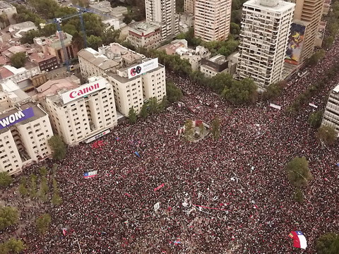 Le président chilien annonce un vaste remaniement du gouvernement