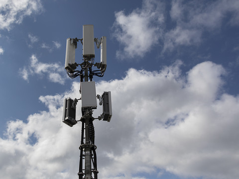 Le Parlement jurassien veut geler le déploiement de la 5G