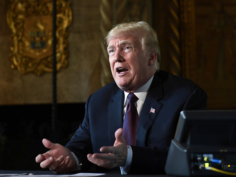 Trump prêt à combattre dans les urnes la menace de destitution