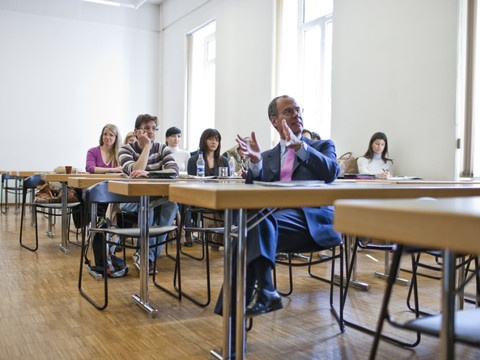 En comparaison internationale, les Suisses consacrent peu de temps à la formation continue