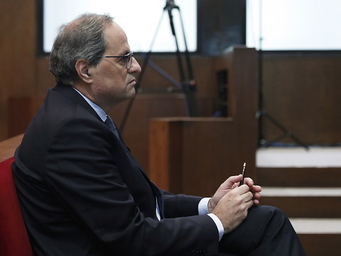 Le président indépendantiste catalan jugé pour désobéissance