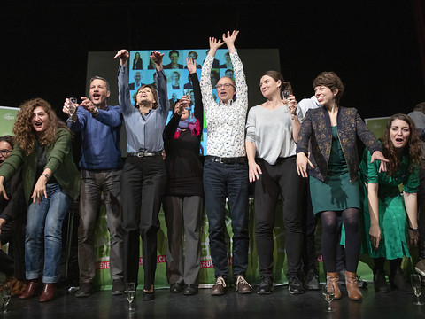 Le Parlement se pare de vert pour quatre ans