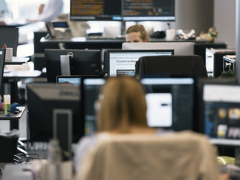 Ringier lance un outil pour féminiser les articles de presse