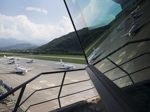 Les élus municipaux de Lugano décident de sauver leur aéroport