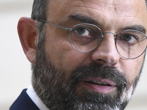 Retraites: Philippe ferme sur 