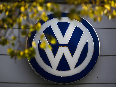 Moteurs truqués: le Canada poursuit Volkswagen en justice