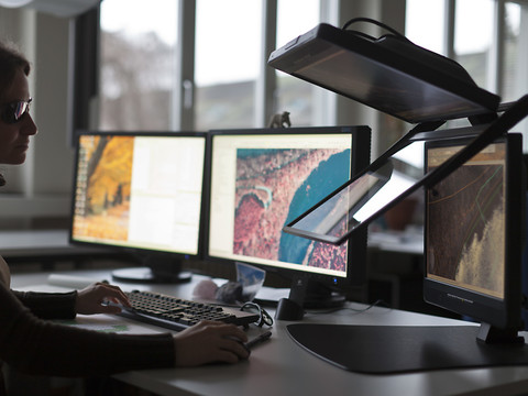 Près de neuf personnes sur dix utilisent un ordinateur au travail