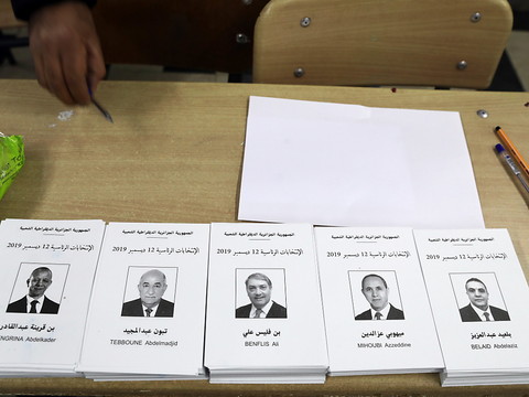 Abstention record à la présidentielle contestée en Algérie