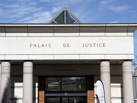 Un ex-avocat est reconnu coupable d'abus de confiance aggravé
