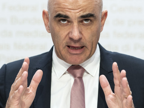 Alain Berset ouvre une enquête interne sur l'assurance invalidité