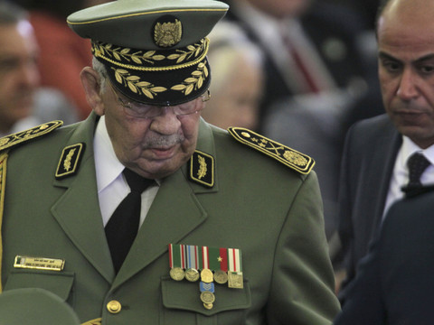 Décès du puissant chef d'état-major de l'armée algérienne, le général Gaïd Salah