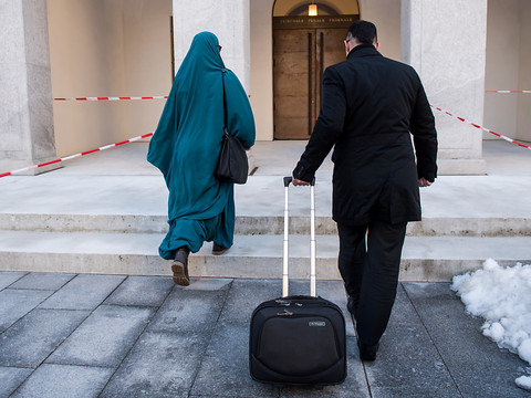 Des sympathisants présumés de l'EI rapatriés en Suisse