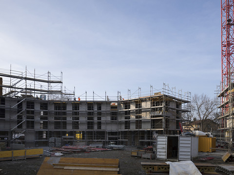 Davantage de logements abordables et moins de profit