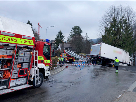 Pluie givrante: onze accidents dans les Montagnes neuchâteloises