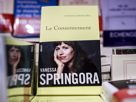 Gallimard ne vendra plus le journal de Gabriel Matzneff