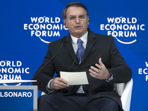 Bolsonaro annule sa participation au forum économique de Davos