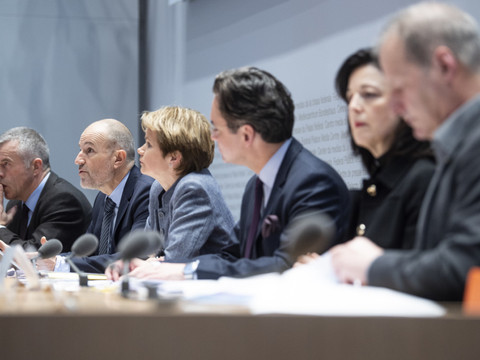 Initiative sur le logement: contre-productive, décalée (opposants)