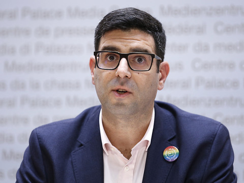 Angelo Barrile envisage une candidature à la présidence du PS