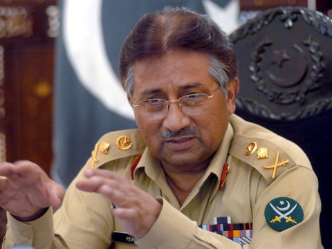 Pakistan: la justice annule la condamnation à mort par contumace de Musharraf