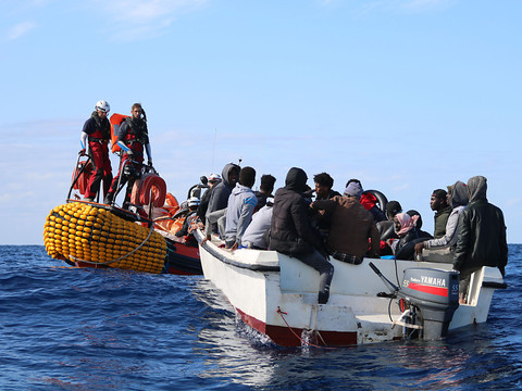 Près de 1000 migrants ramenés en Libye depuis début janvier