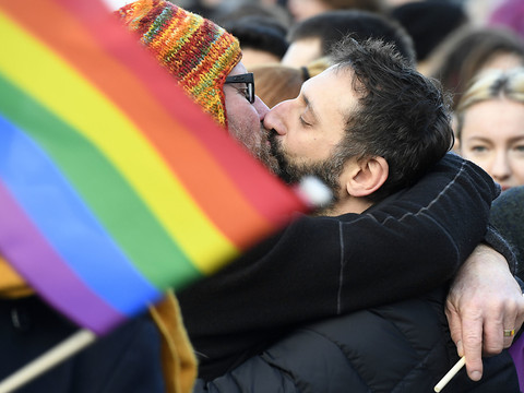 Les grands partis veulent des limites claires à l'homophobie