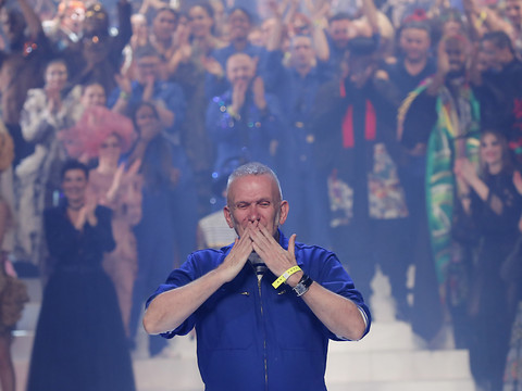 Un dernier défilé féerique pour Jean Paul Gaultier