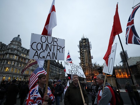 Dernières heures avant le grand départ, le Brexit est arrivé