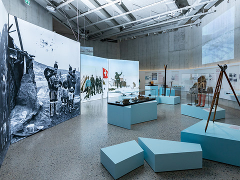 Exposition sur l'expédition suisse au Groenland en 1912