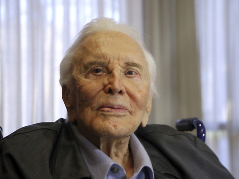 Kirk Douglas, dernier grand monstre sacré d'Hollywood, est mort