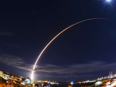 La mission Solar Orbiter a décollé, direction le Soleil
