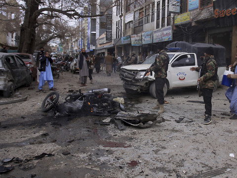 Au moins huit morts dans un attentat-suicide au Pakistan