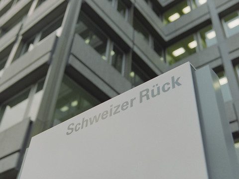 En nette croissance, Swiss Re peine à satisfaire les attentes