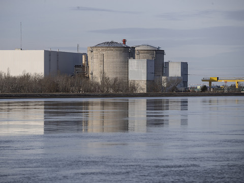 Fessenheim: réacteur n°1 débranché sans problème, pas sans amertume