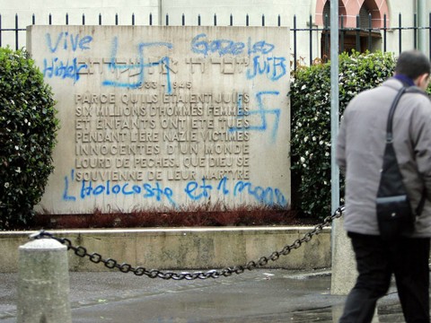 L'idée du complot antisémite se renforce en Suisse
