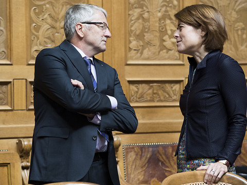 Assemblée des délégués à Bienne: le PLR jette l'éponge