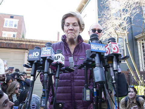 Elizabeth Warren abandonne la course à la Maison Blanche