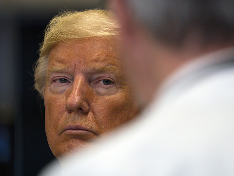 Anticipant un rebond des marchés, Trump appelle la Fed à une baisse
