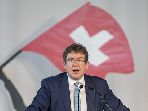 Albert Rösti prêt à rester plus longtemps président de l'UDC