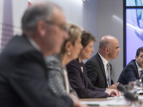 Les poursuites sont suspendues