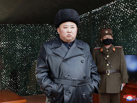 La Corée du Nord tire deux missiles de courte portée