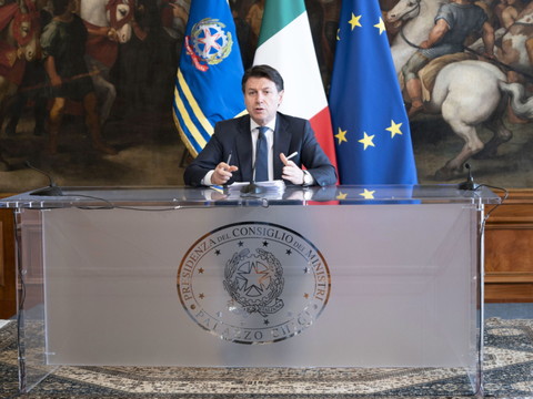 Italie : arrêt de 