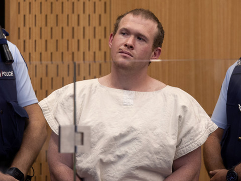 Le tueur des mosquées de Christchurch plaide coupable