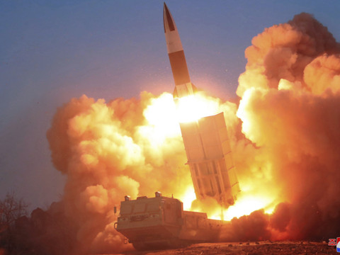 La Corée du Nord tire de nouveaux projectiles en mer du Japon