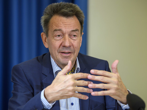 Peter Maurer plaide pour des conditions humaines pour les réfugiés