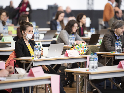 Le parlement zurichois approuve les mesures d'aide