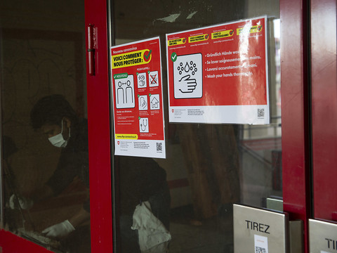 La Suisse enregistre 1128 nouveaux cas de Covid-19